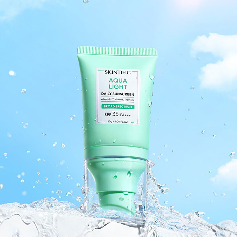 Skintific Aqua Light Daily Sunscreen 30g - Image 2